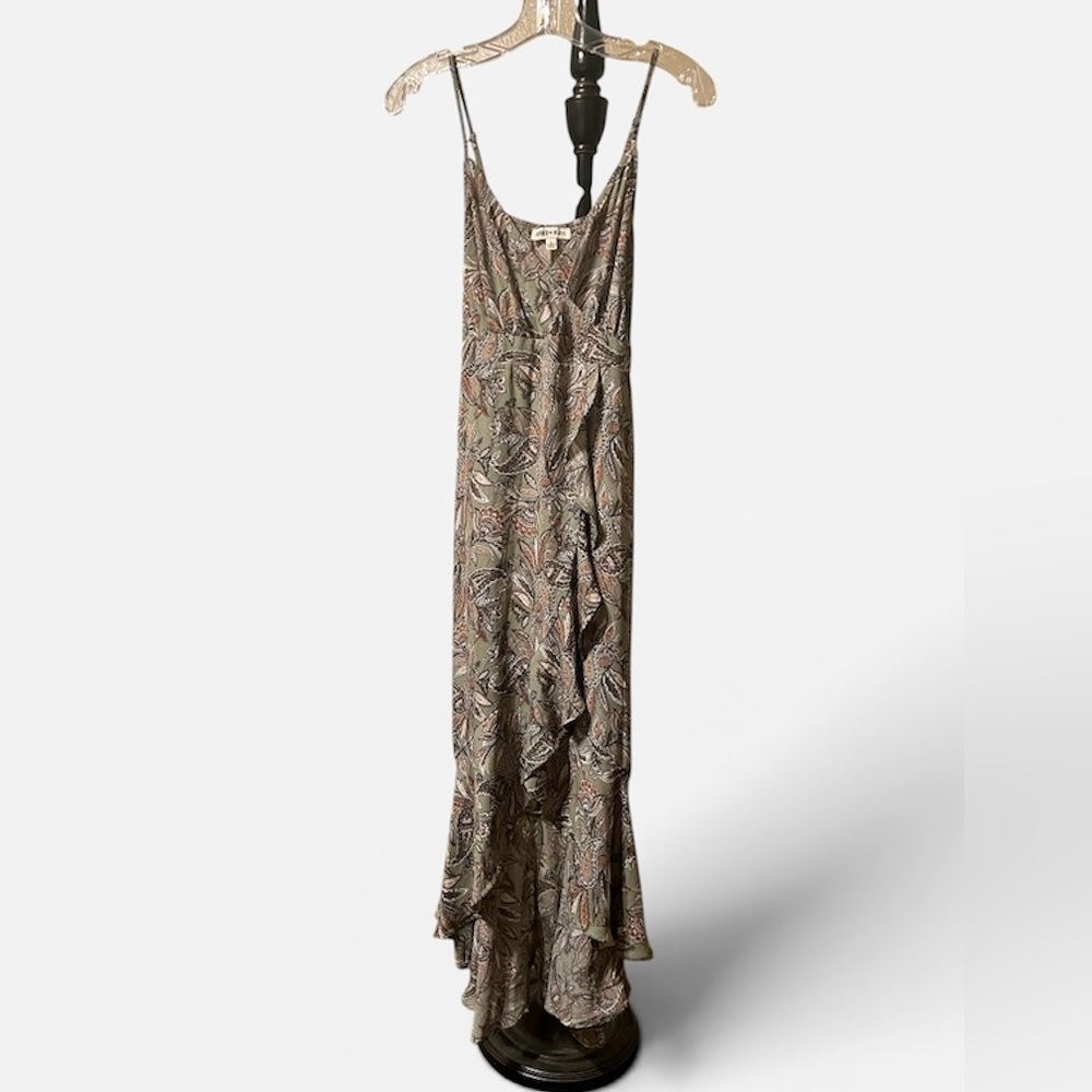 Inspired Hearts ❤️ Green Paisley Maxi Dress - Picture 6 of 9